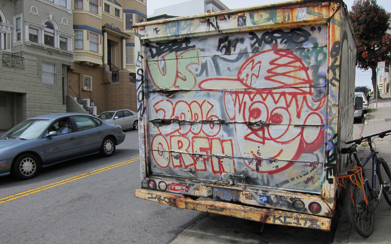 Graffiti truck 800