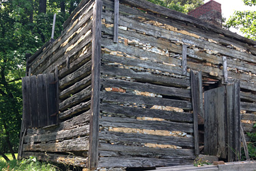 slave quarters H plantation