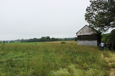 Pope family tobacco barn